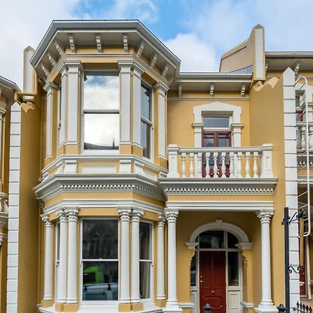 Inner City Executive Living On Stuart Street Dunedin Buitenkant foto